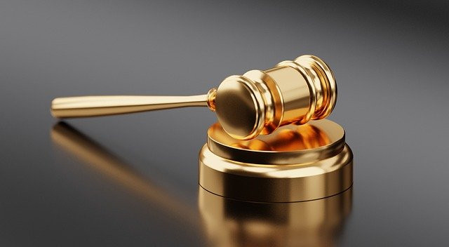 The conformity of the accused in the speedy trial.