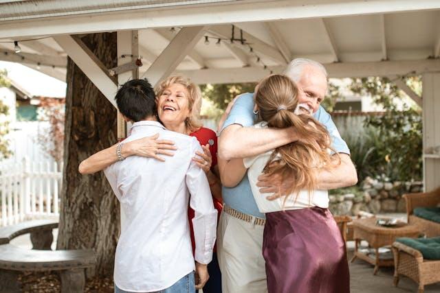 ¿Cómo hacer un préstamo entre familiares correctamente?