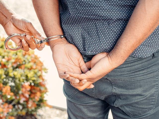 ¿Has sido detenido? Descubre que derechos tiene.